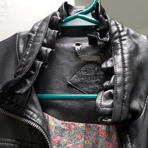 Faux leather jacket - Picture 5 of 8